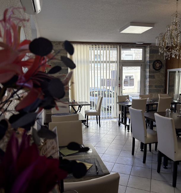 Le restaurant - Le Fraisanois - restaurant FRAISANS